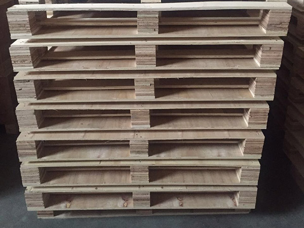 膠合板托盤(pán)